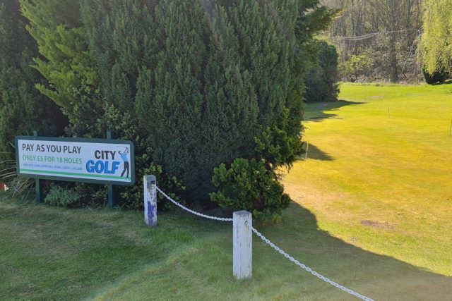 Leeds City 9 Hole Golf Course - Leeds