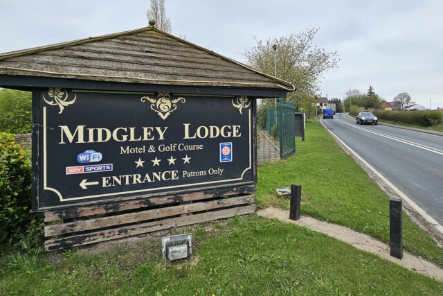 Midgley Lodge 9 Hole Golf Course - Wakefield