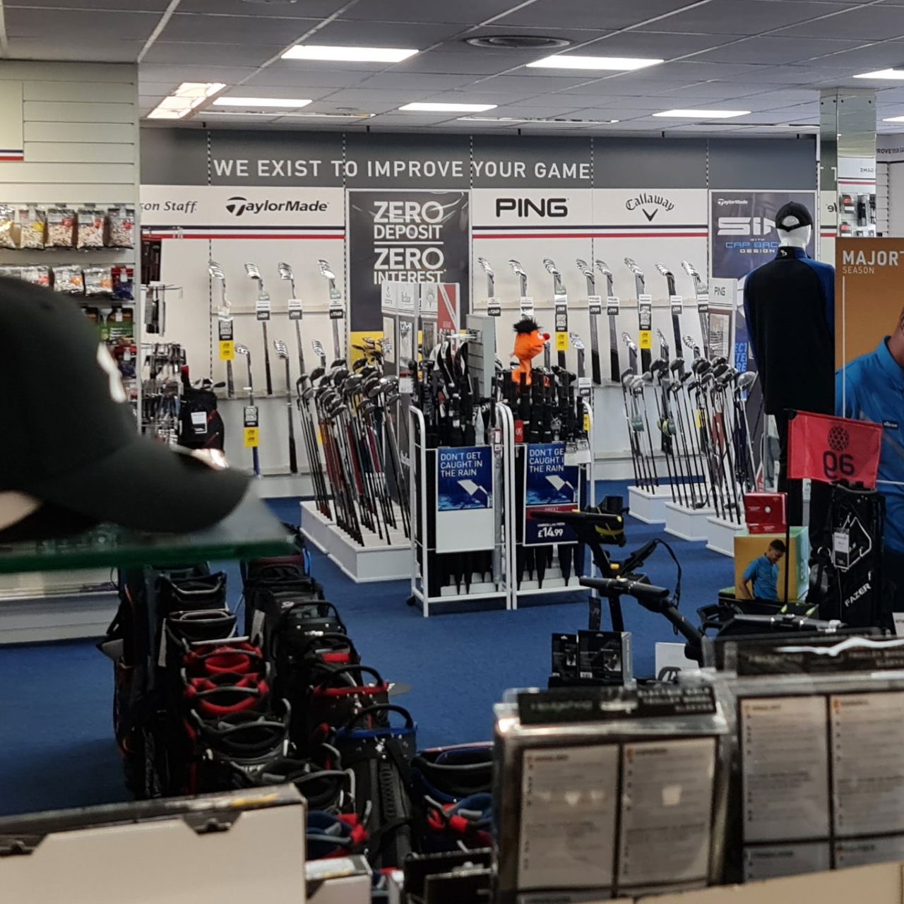 which-golf-course-golf-store-intro-image